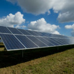 Renewable technologies in the 2024 Financial Market: from solar panels to green hydrogen